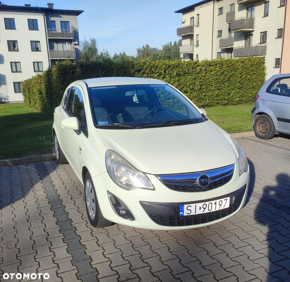 Opel Corsa 1.4 16V Satellite - 1