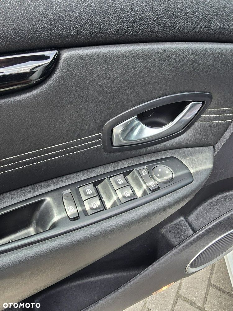 Renault Scenic - 14