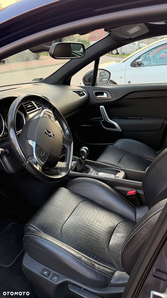 DS Automobiles DS 4 - 10