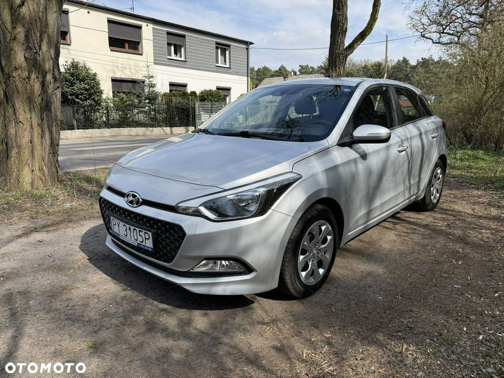 Hyundai i20 1.1 CRDi - 10