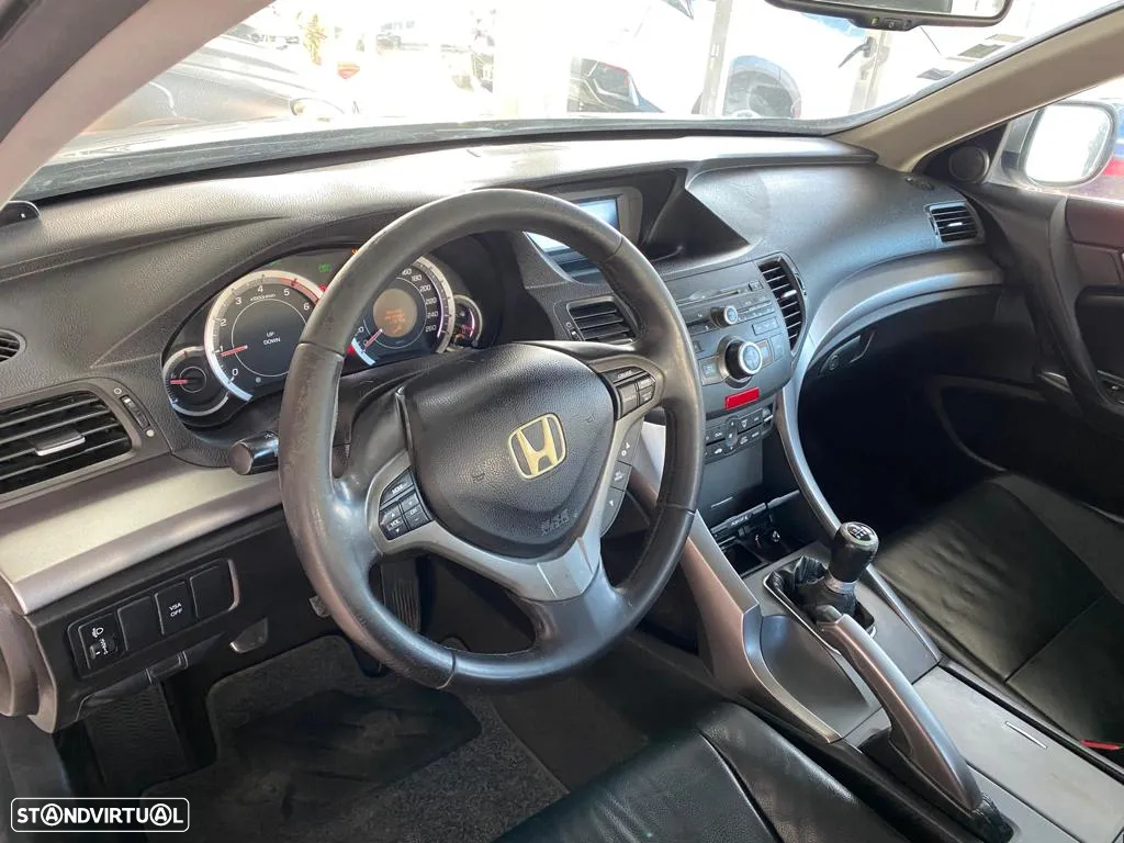 Honda Accord 2.2 i-DTEC Executive - 11