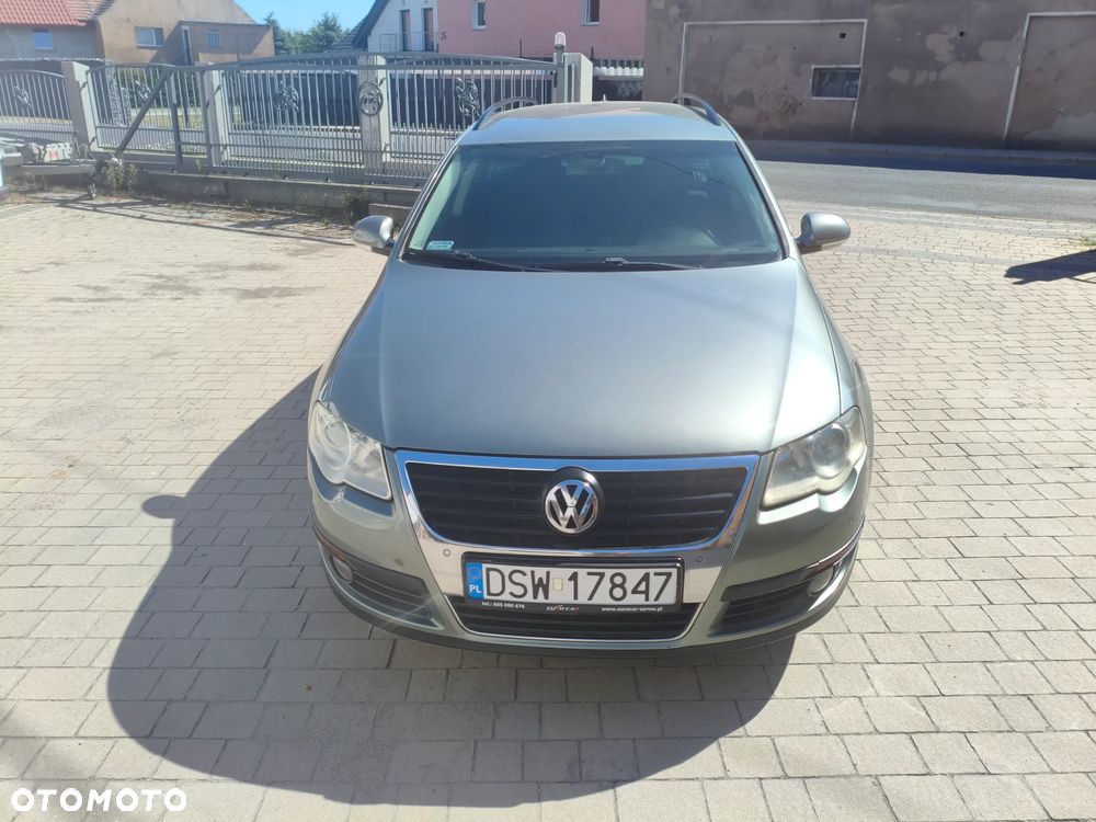 Volkswagen Passat 2.0 TDI Trendline - 2