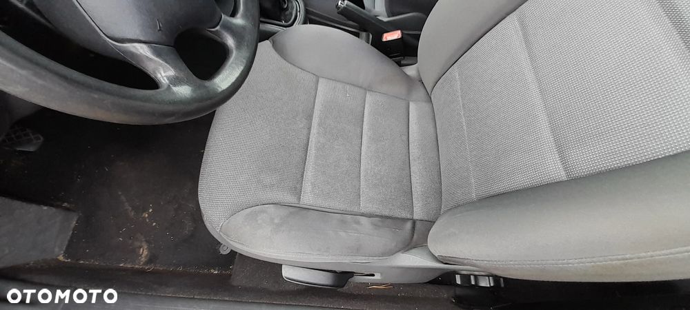 AUDI A3 8L FOTEL LEWY KIEROWCY PRAWY PASAŻERA PRZÓD PRZEDNI nr. 28/9 - 2