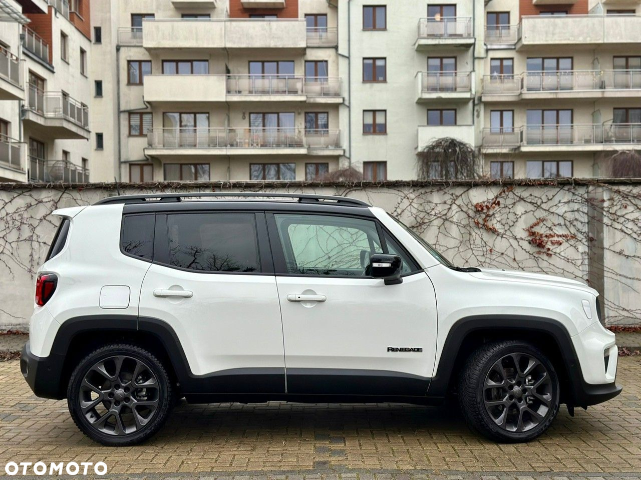 Jeep Renegade - 11