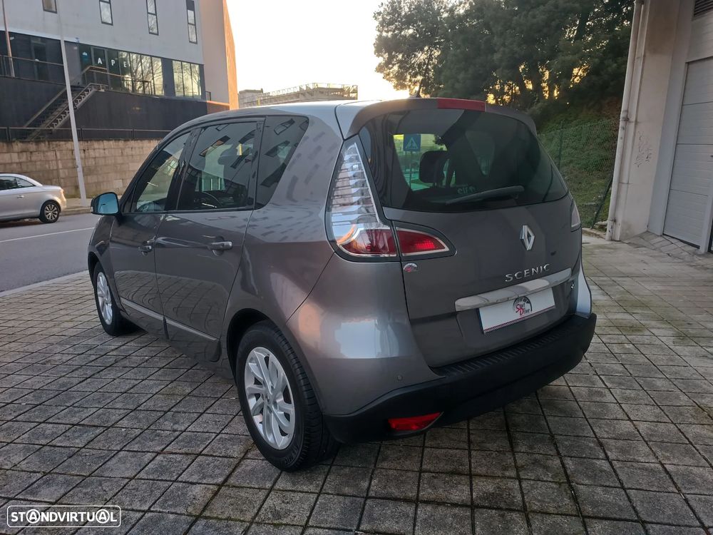 Renault Scénic 1.5 dCi Bose Edition SS - 8