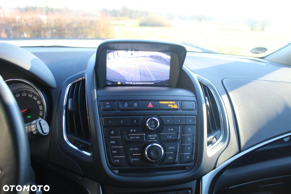 Opel Zafira Tourer 1.4 Turbo Edition - 17