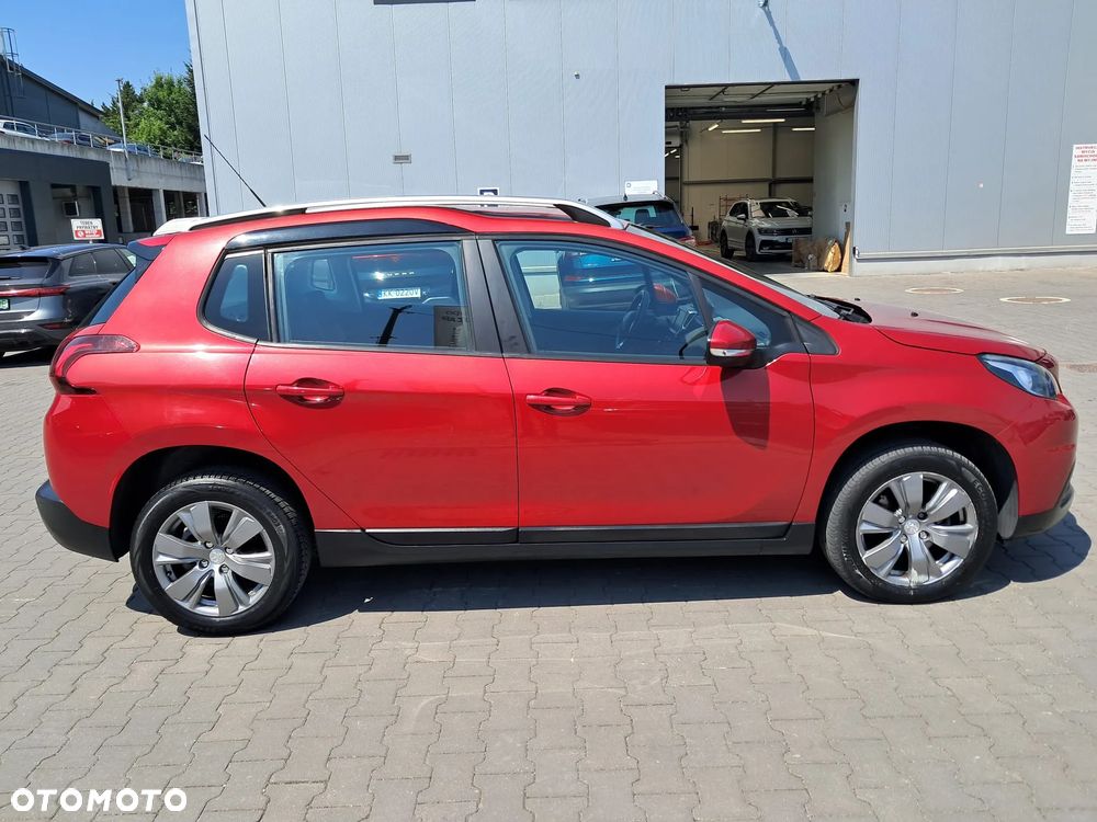 Peugeot 2008 1.2 Pure Tech Active S&S - 7