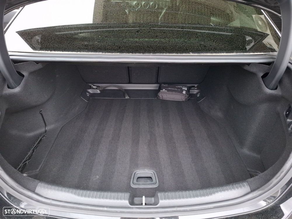 Mercedes-Benz C 220 d Avantgarde - 26