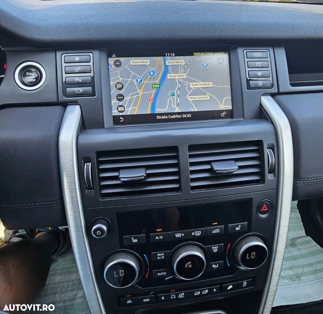 Land Rover Discovery Sport 2.0 l TD4 HSE Luxury Aut. - 25