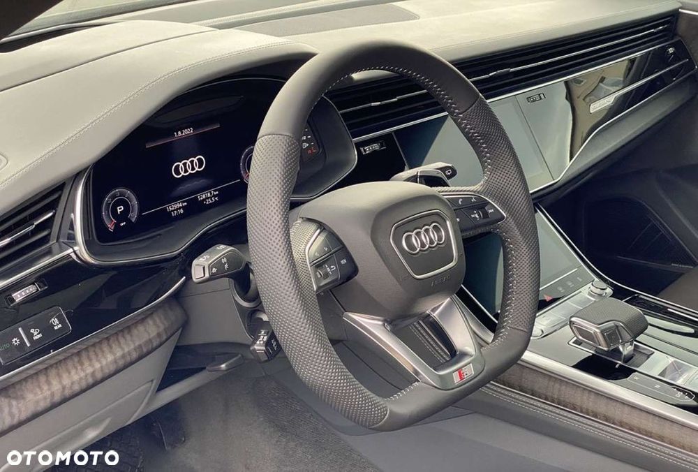 Audi Q8 - 26