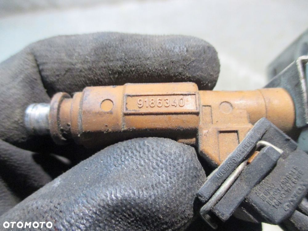 WTRYSKIWACZ WTRYSK VOLVO S60 I 2.0 2.4 B 9186340 0280155831 - 1