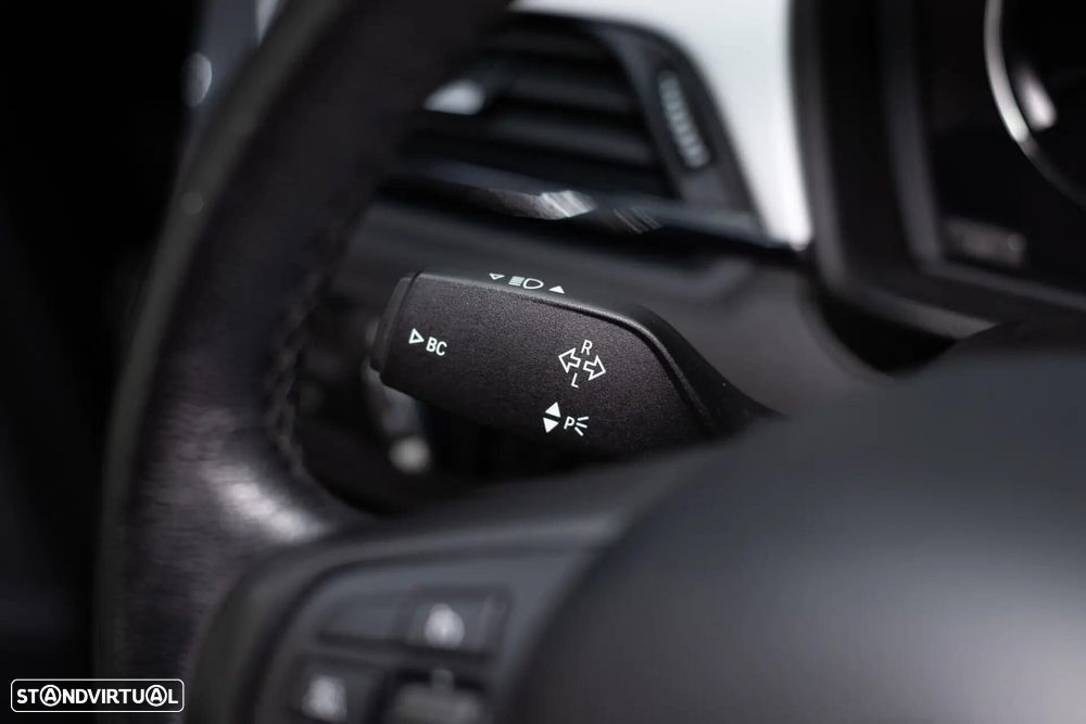 BMW X1 16 d sDrive Advantage Auto - 31