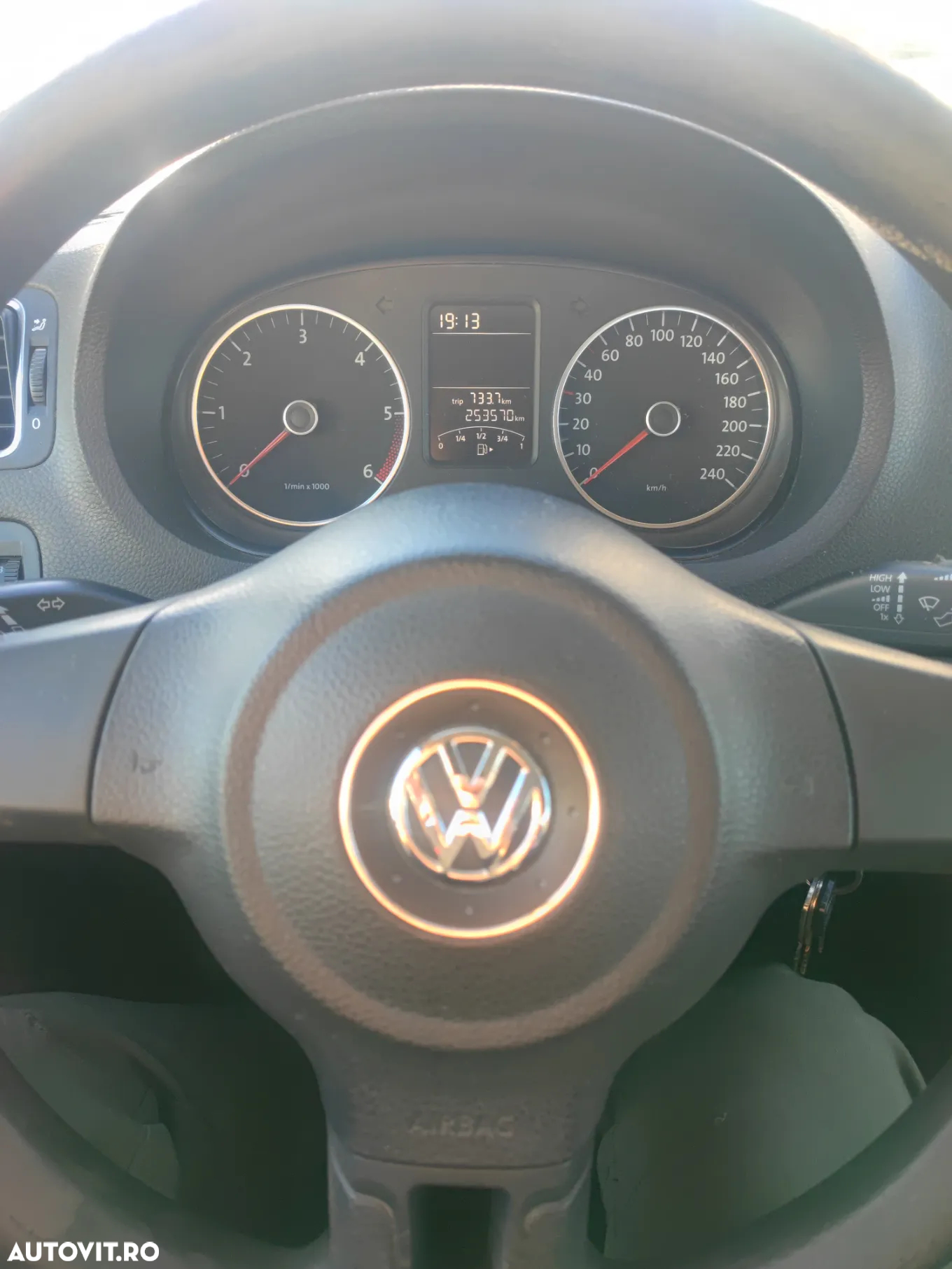 Volkswagen Polo 1.6 TDI CR DPF Highline - 7