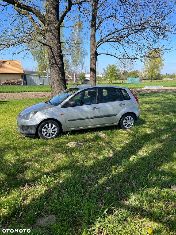 Ford Fiesta 1.3 Silver Magic - 6