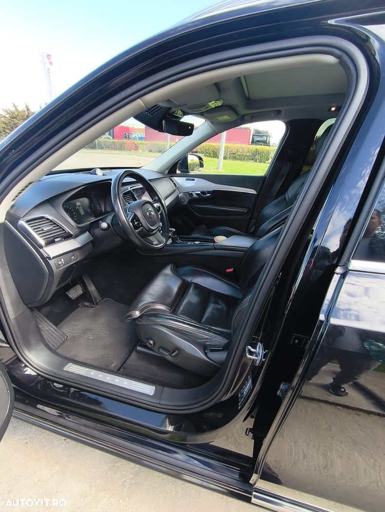 Volvo XC 90 D5 AWD Momentum - 9