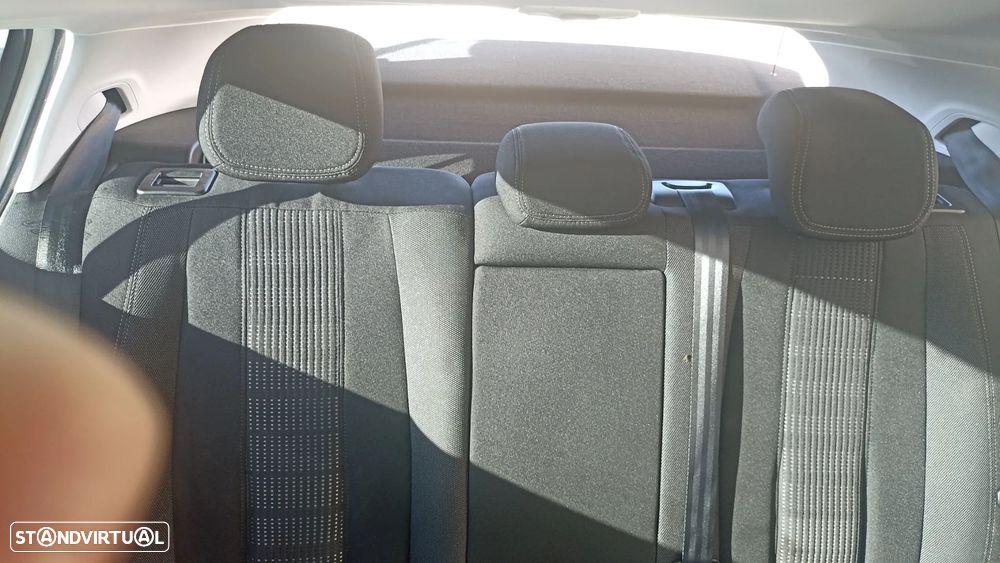 Peugeot 308 1.6 BlueHDi GT Line - 23