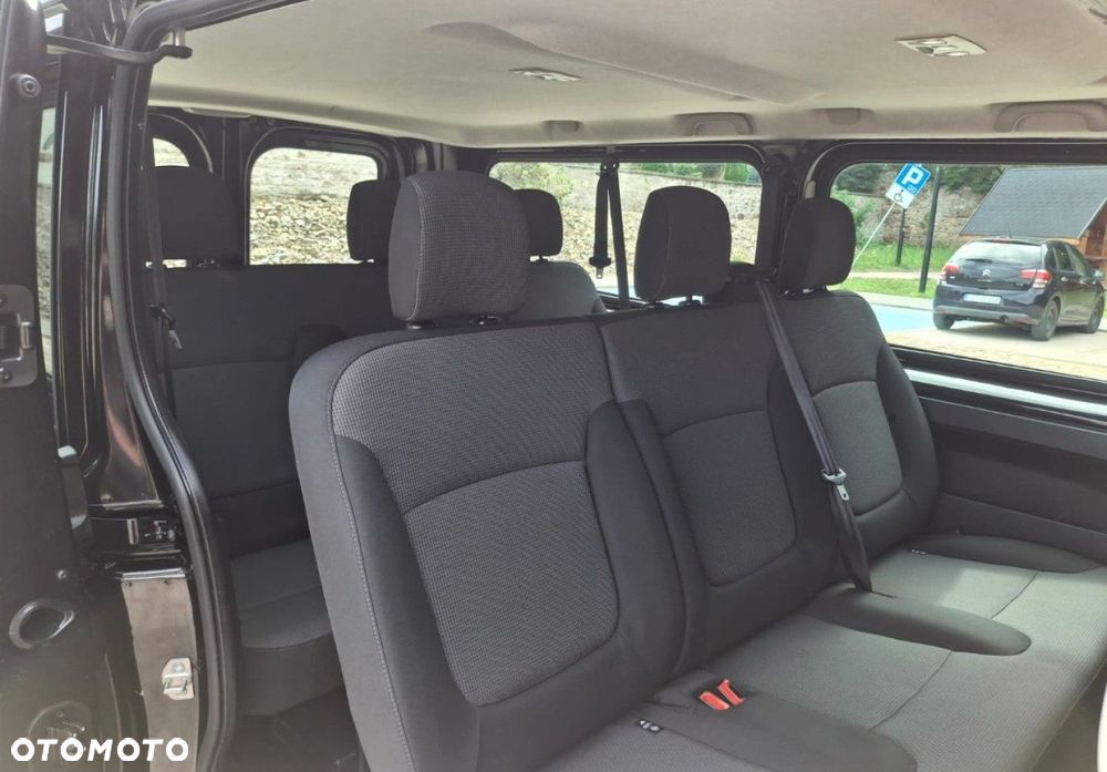Renault Trafic - 32