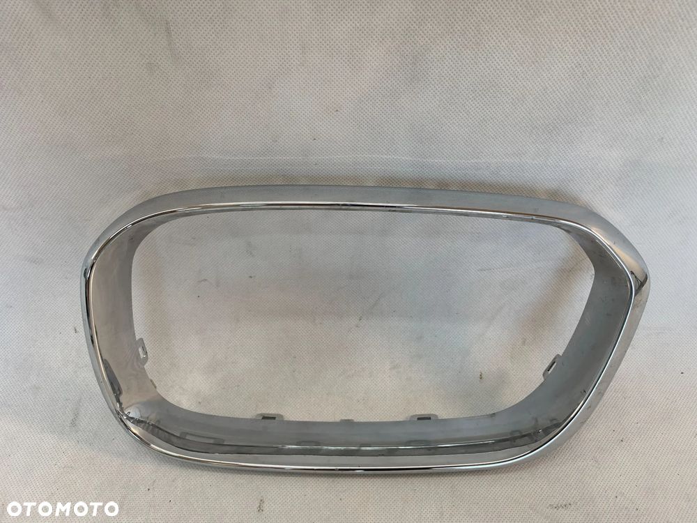 BMW 1 I F20 F21 16r FL Chrom Atrapa nerka grill lewa lift 2016 - 1