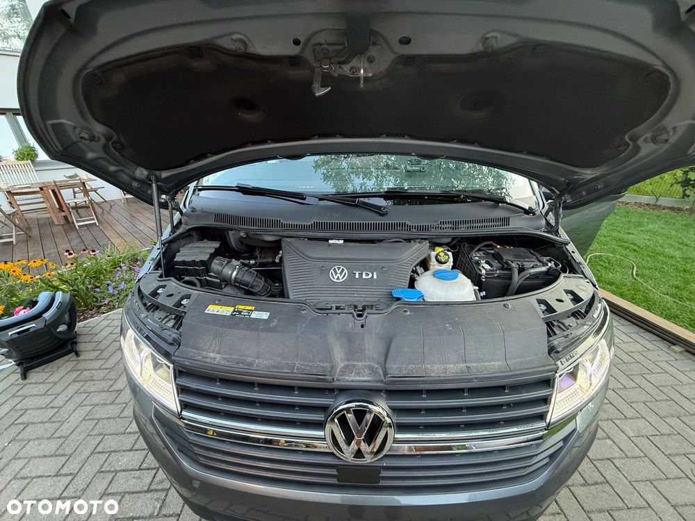 Volkswagen California - 32