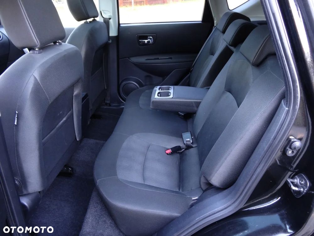 Nissan Qashqai 2.0 360 - 23