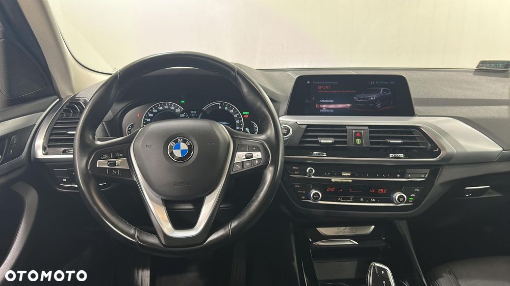 BMW X3 xDrive30e - 10