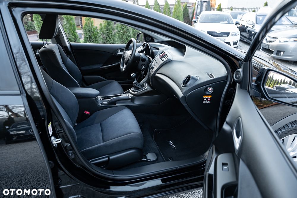 Honda Civic 1.8 Sport - 24