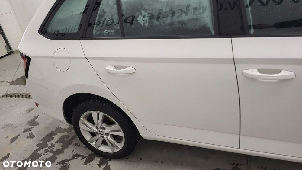 Skoda Fabia 1.0 TSI Ambition - 5