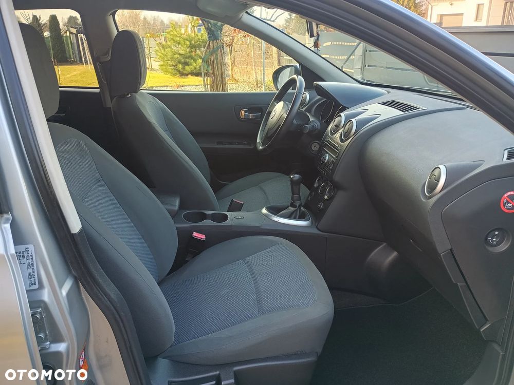 Nissan Qashqai 1.6 acenta - 17