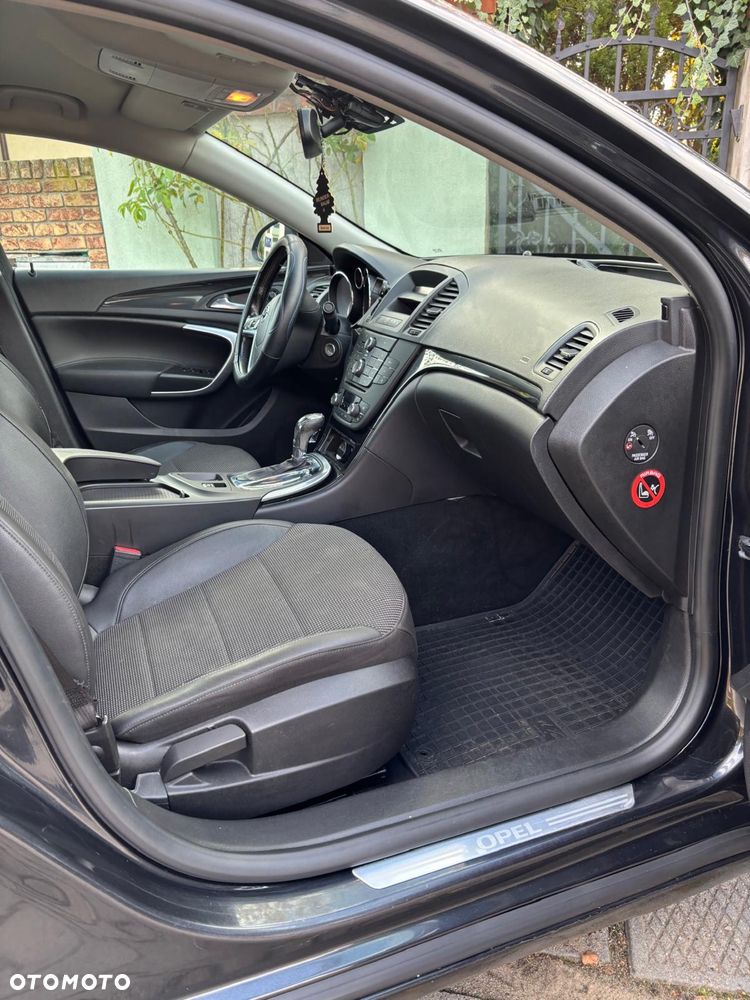 Opel Insignia - 8