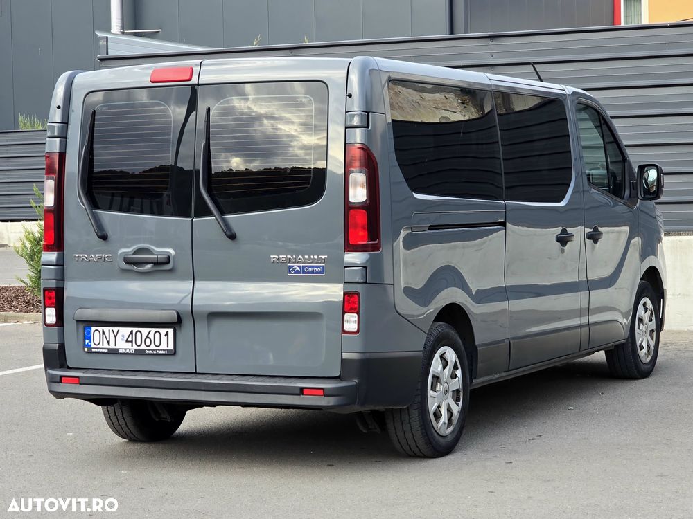 Renault Trafic 2022 photo 4