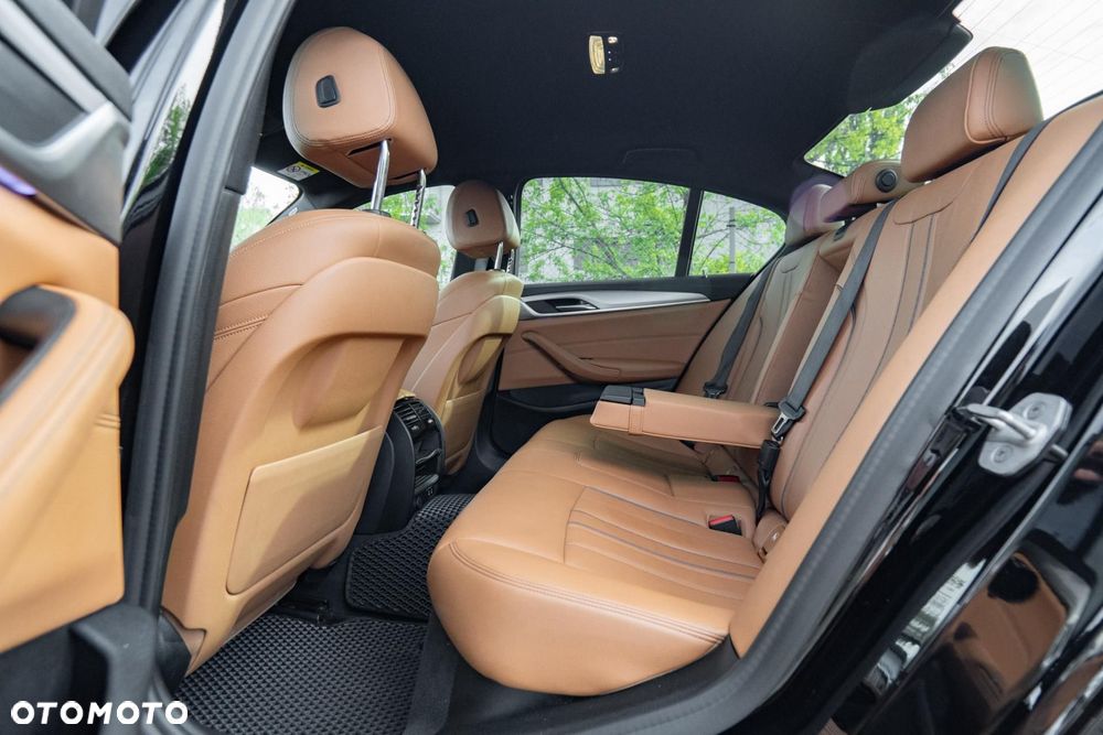 BMW Seria 5 520d xDrive MHEV Business Edition - 15