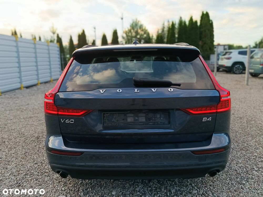 Volvo V60 B4 D Plus Bright - 4