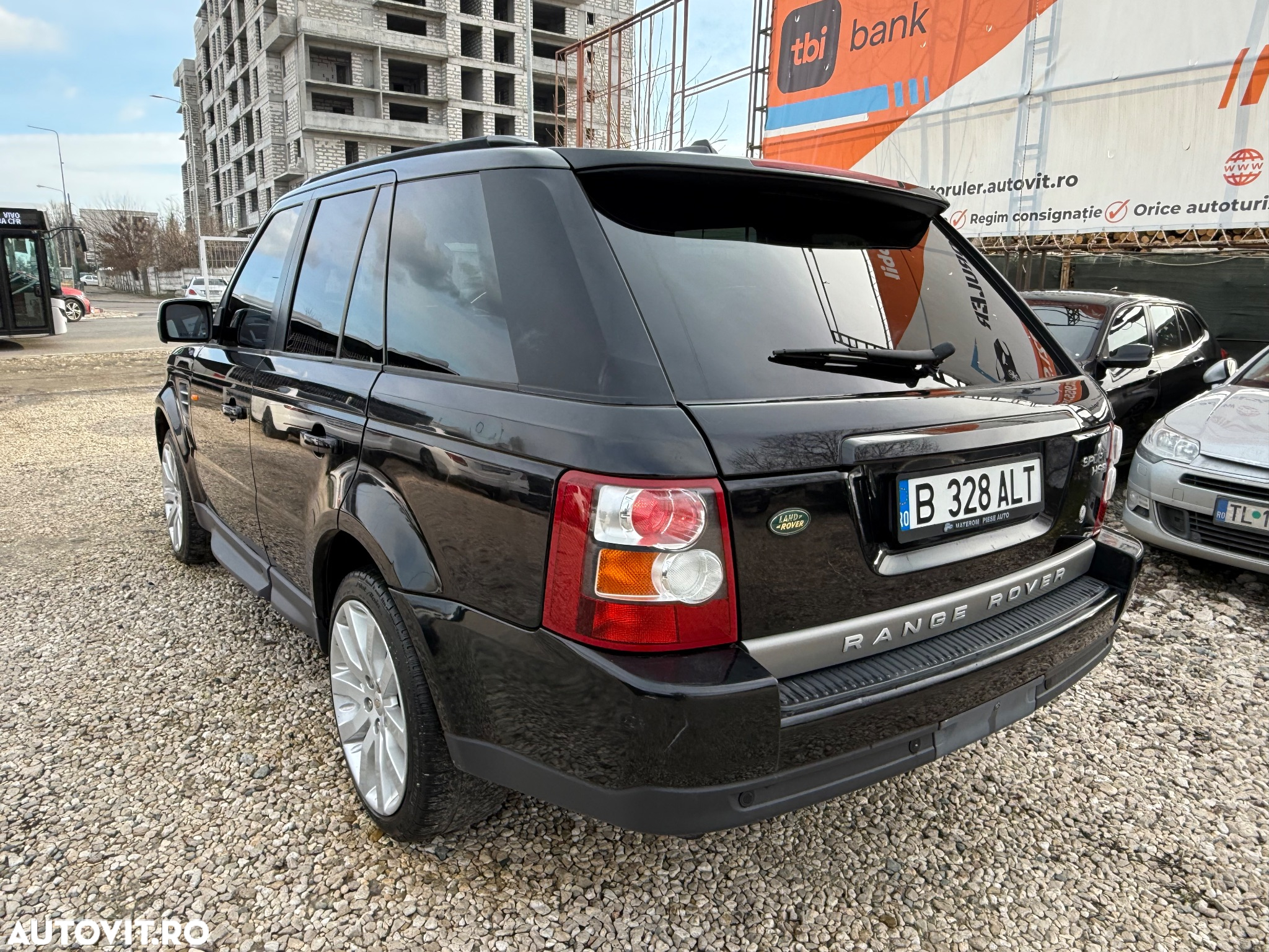 Land Rover Range Rover Sport 2.7TDV6 S Aut - 3