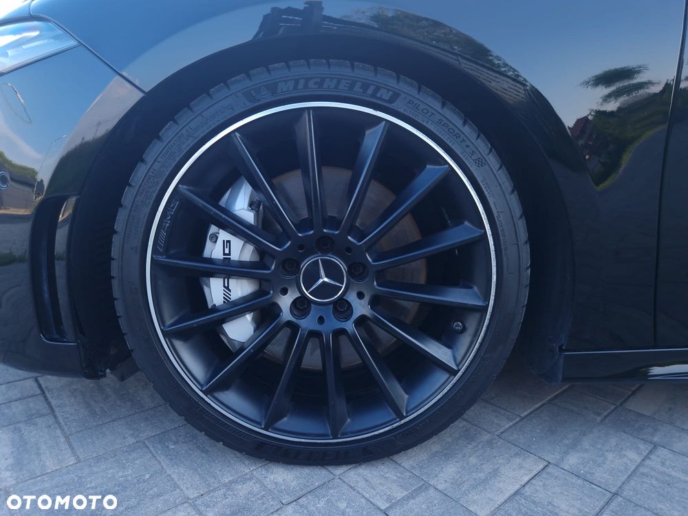 Mercedes-Benz Klasa A 35 AMG 4-Matic 7G-DCT - 40