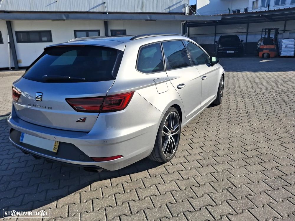SEAT Leon ST 2.0 TSI Cupra 4Drive DSG S/S - 4