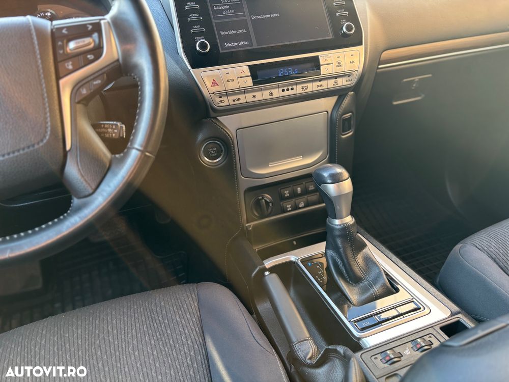 Toyota Land Cruiser 2.8l D-4D 204 CP A/T 7 locuri Executive - 20