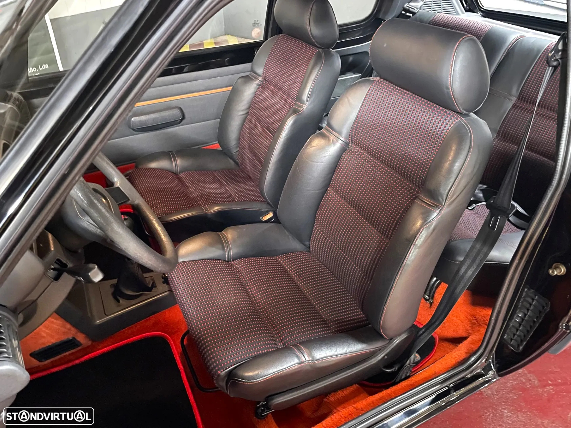 Peugeot 205 1.6 GTi - 12