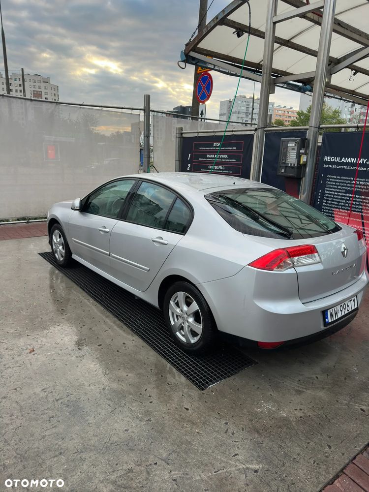 Renault Laguna 2.0 Authentique - 3