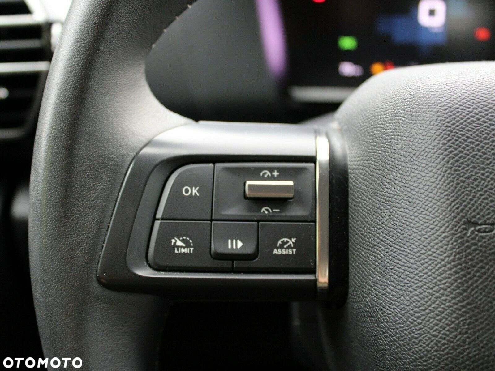 Citroën C4 1.5 BlueHDi Shine S&S - 28