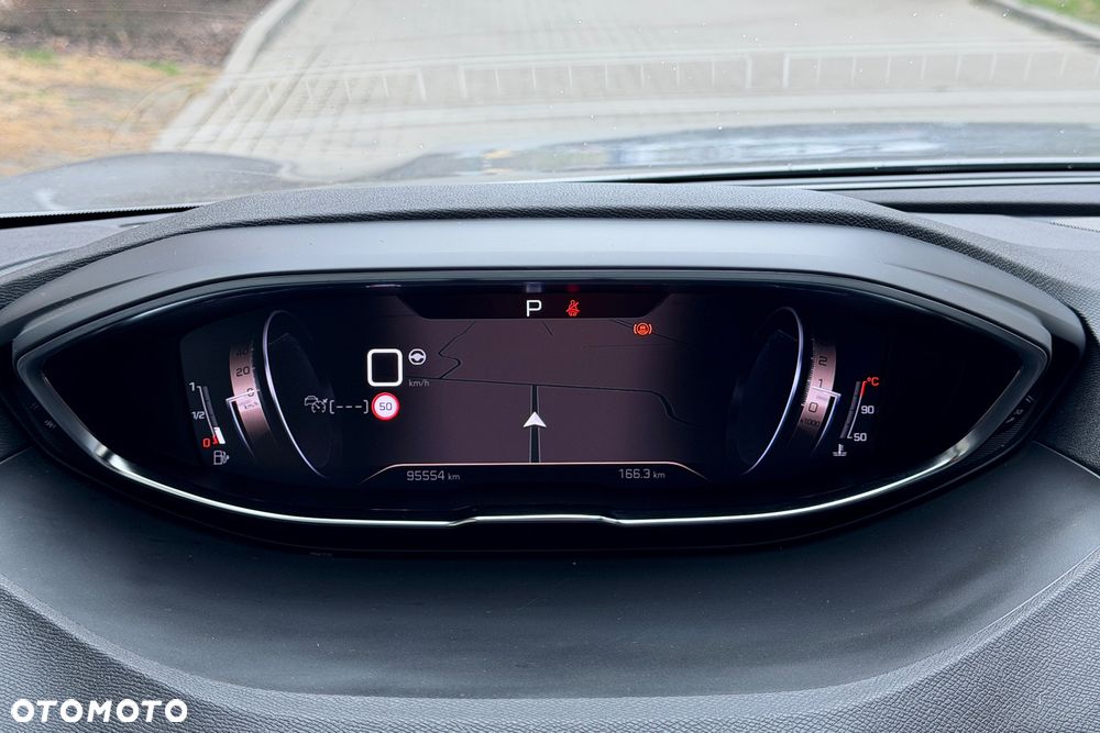 Peugeot 5008 1.5 BlueHDi GT Pack S&S EAT8 - 11