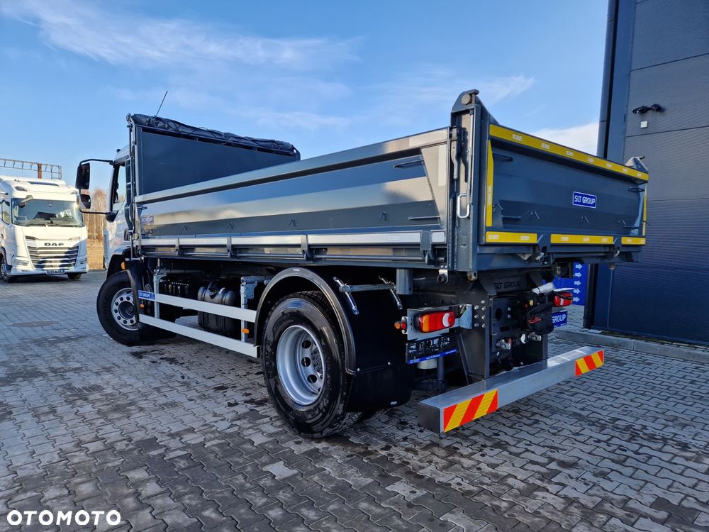 DAF XB FA 18 - 15