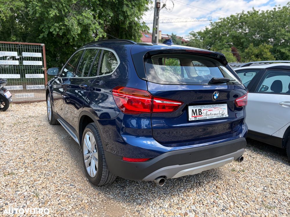 BMW X1 xDrive20i Aut. xLine - 4