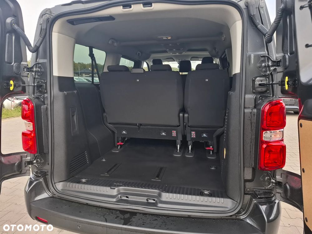 Toyota Proace Verso - 19