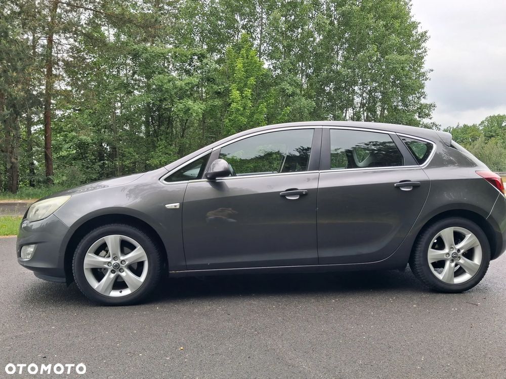 Opel Astra 1.4 Turbo - 4