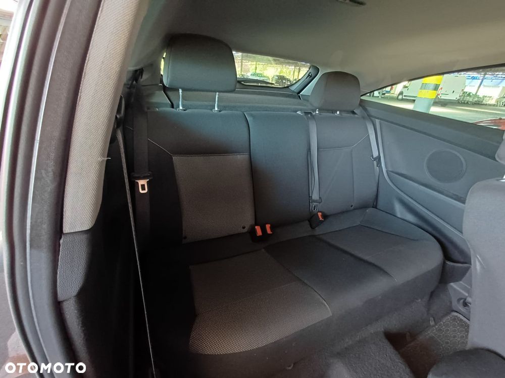 Opel Astra 1.4 Edition 111 Jahre - 13