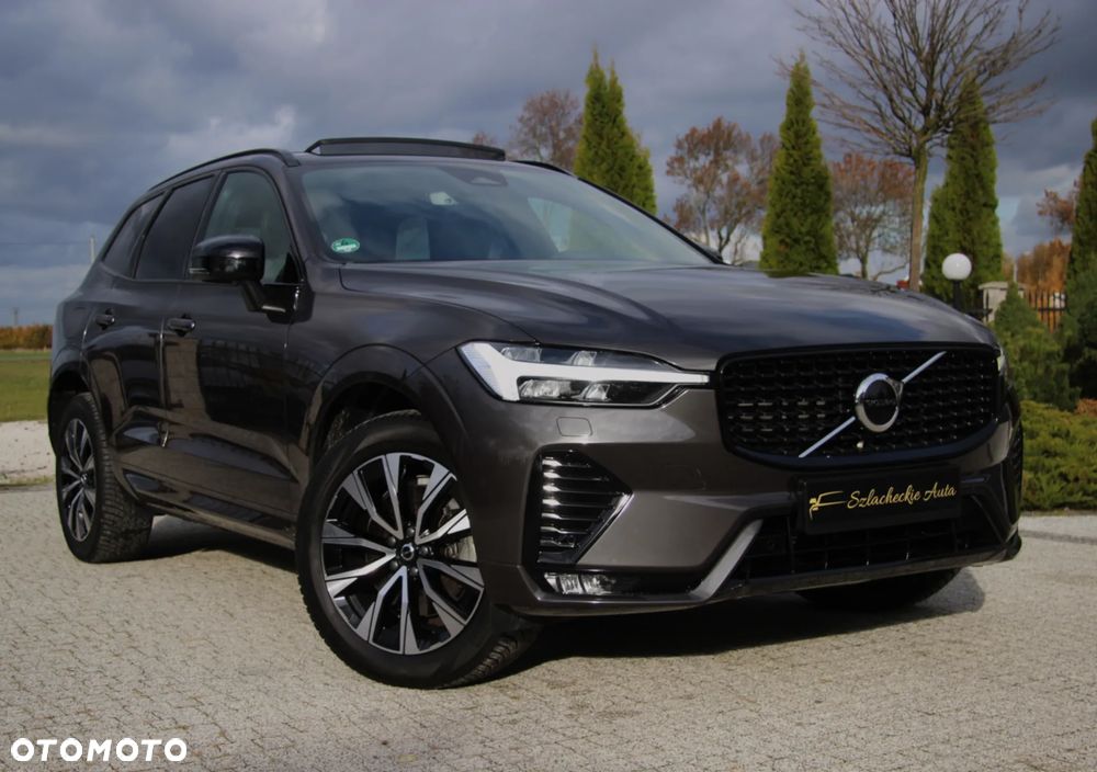 Volvo XC 60 B4 D AWD Plus Dark - 8