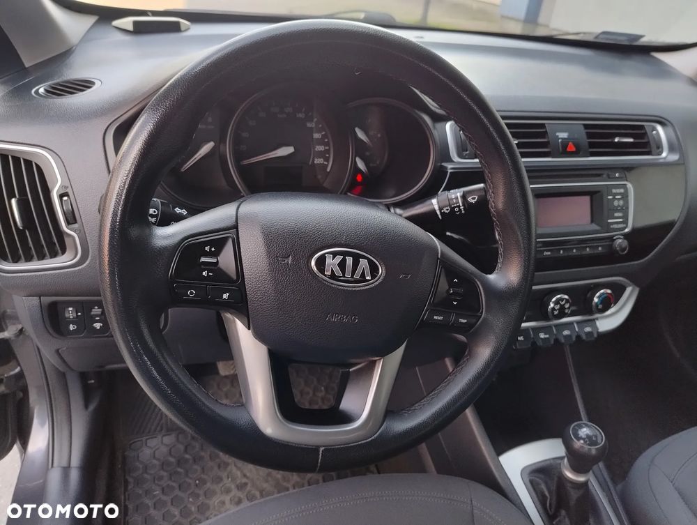 Kia Rio 1.2 Sensation - 8