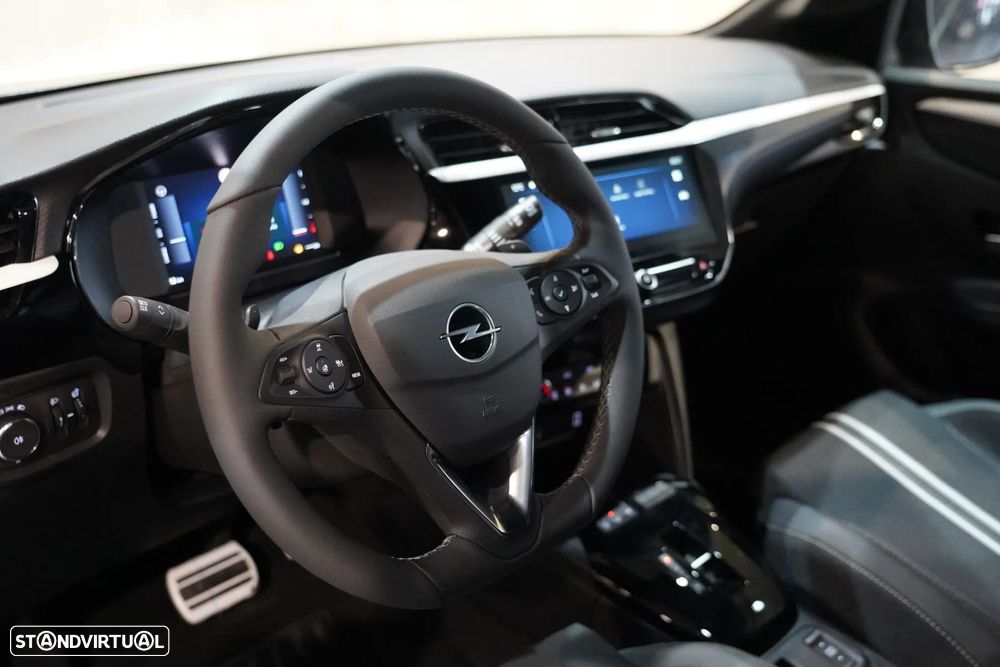 Opel Corsa 1.2 T GS - 8