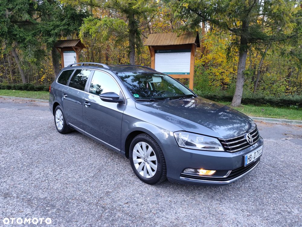 Volkswagen Passat 2.0 TDI Comfortline - 14