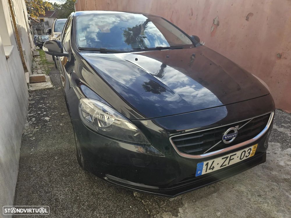 Volvo V40 D2 - 2